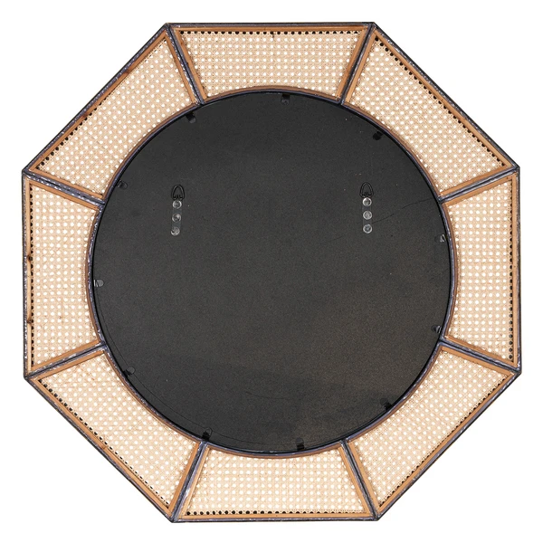 Nicki Mirror - Image 3