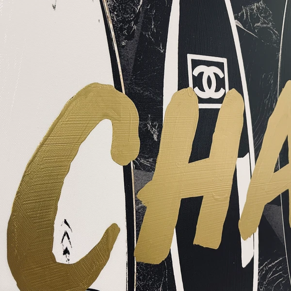 Wild Thing - Black Frame/Gold Accents - Image 3