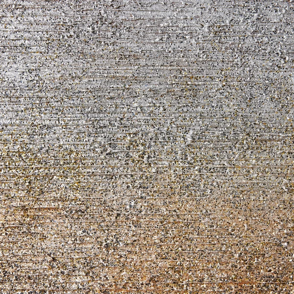 Golden Cliff - Image 5