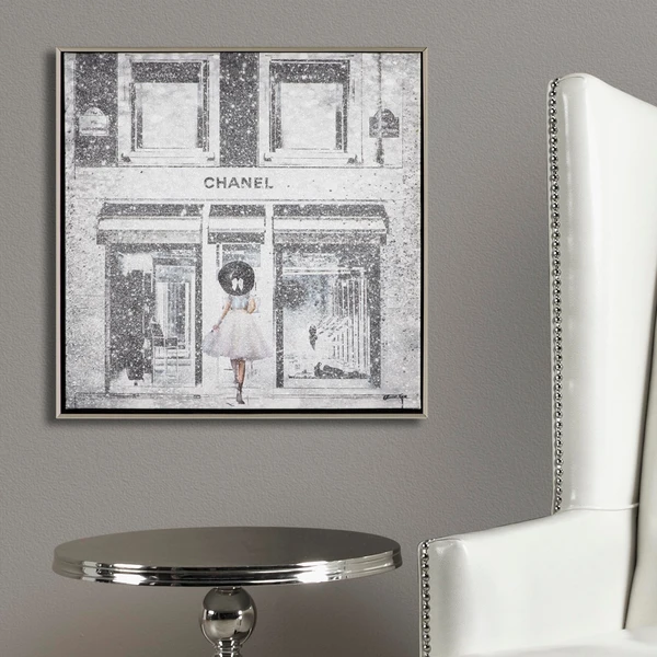 Queen Of The Store - Image 3